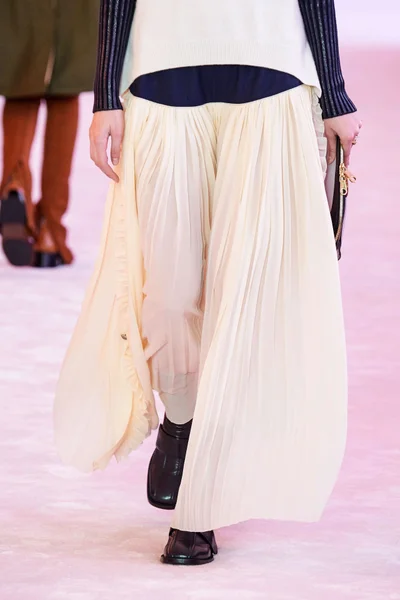 Look 40
